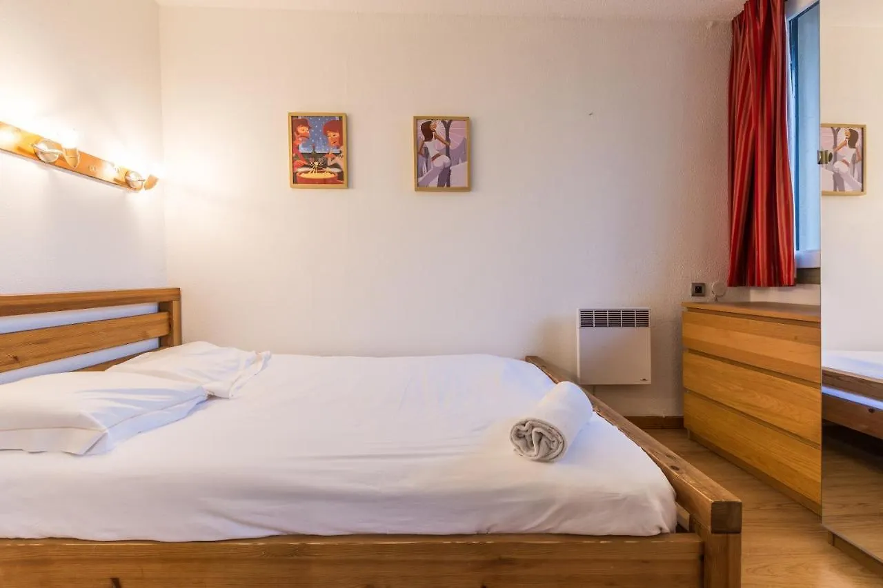 Apartment Chamois Blanc 6 - Chamonix Haven With Great Views France