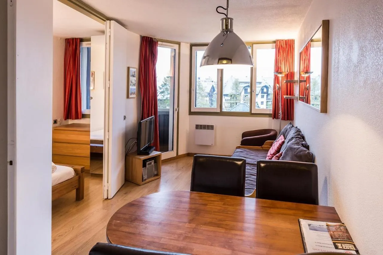 Apartment Chamois Blanc 6 - Chamonix Haven With Great Views